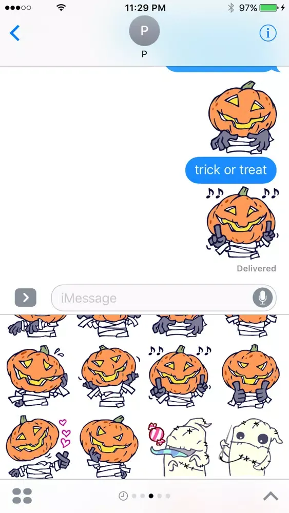 Capturas de tela do Halloween Monsters StickerPack