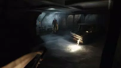 تصاویر Scary Lethal Moon Survival