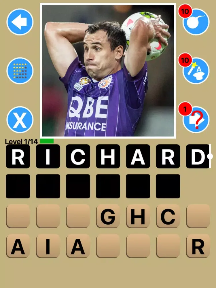 Australia A-League Hyundai Football Quiz Maestro iPad 应用截图