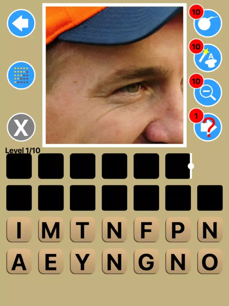Tangkapan layar Zoom Out American Football Game Quiz Maestro iPad 