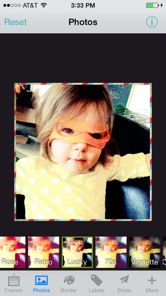 Tangkapan layar Photo Booth Lab - Collage Scrapbook Maker