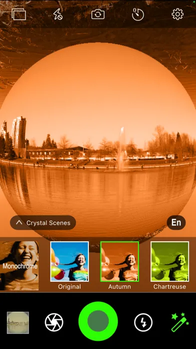Tangkapan skrin CrystalCam -Retro Style Camera