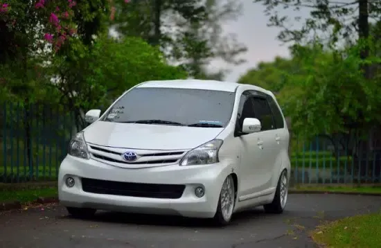 Capturas de pantalla de Wallpaper Avanza Xenia