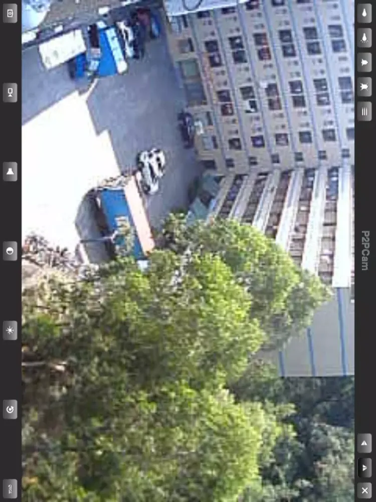 ภาพหน้าจอของ WatchMeIP ES iPad 
