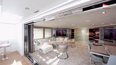 Capturas de tela do SuperYacht TV