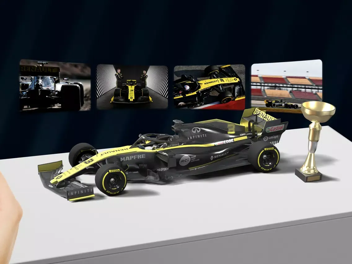 Screenshot di Where tech meets track iPad 
