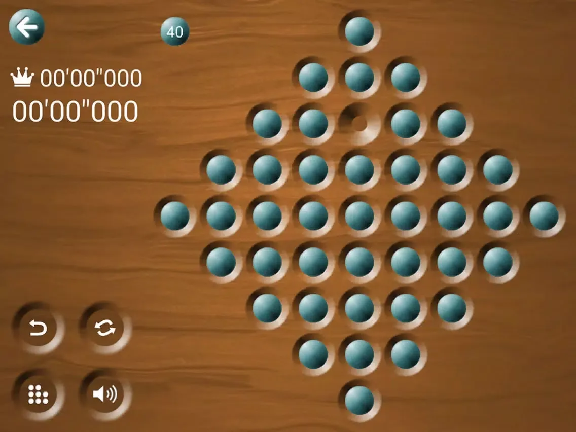 Tangkapan layar Damitario - Peg Solitaire iPad 