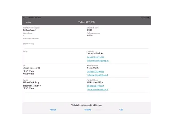 Capturas de tela do Service Monitoring Tool iPad 