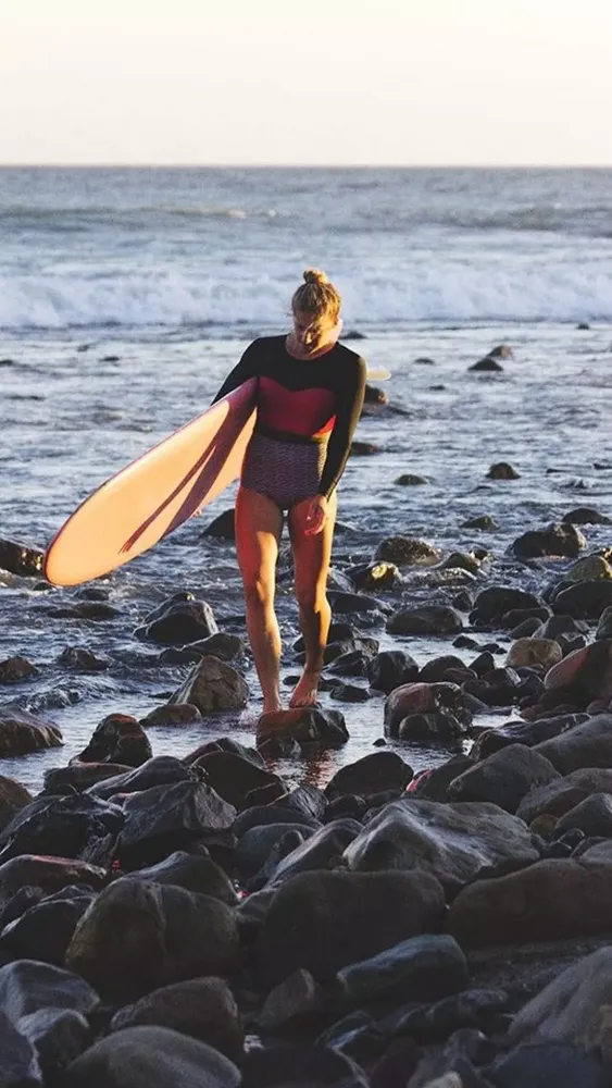 Surfing Wallpapers Screenshots