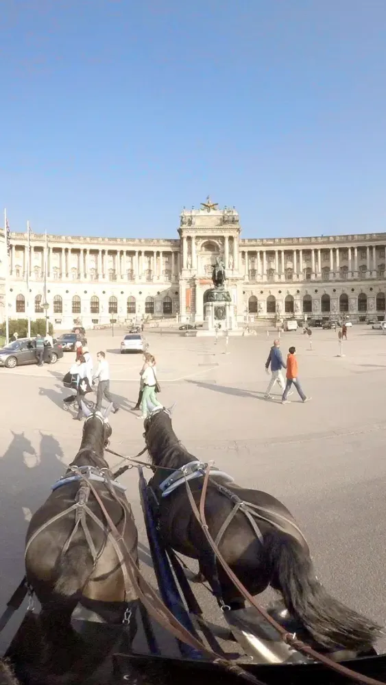 VR Virtual Reality Through Vienna in a Horse-Drawn Carriage - Fiaker Part 2 Screenshots