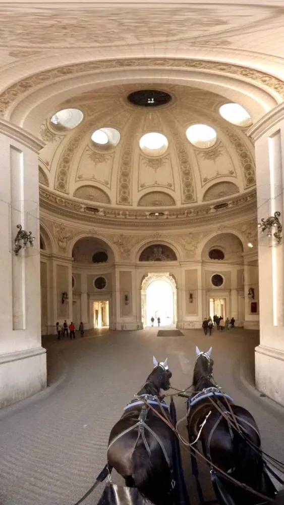 VR Virtual Reality Through Vienna in a Horse-Drawn Carriage - Fiaker Part 2 Screenshots