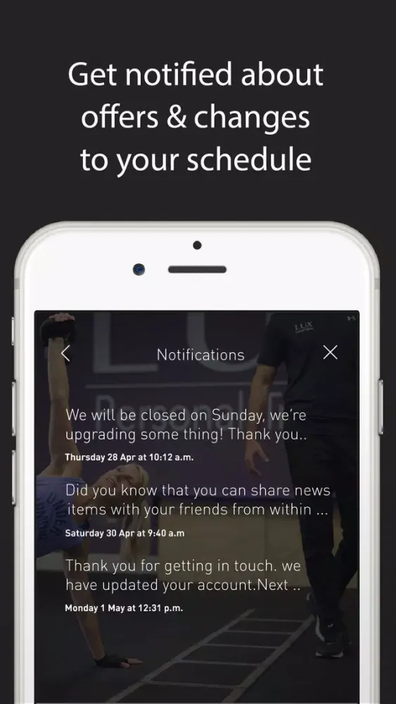 Tangkapan layar LUX Booking App