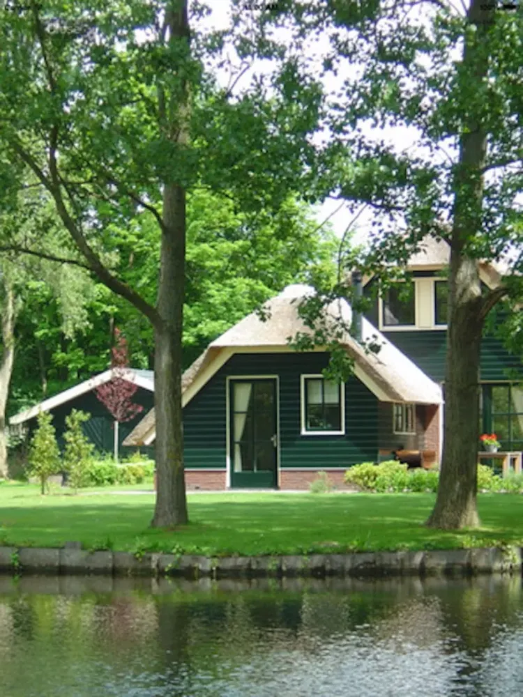 تصاویر Holiday Homes in Holland iPad 