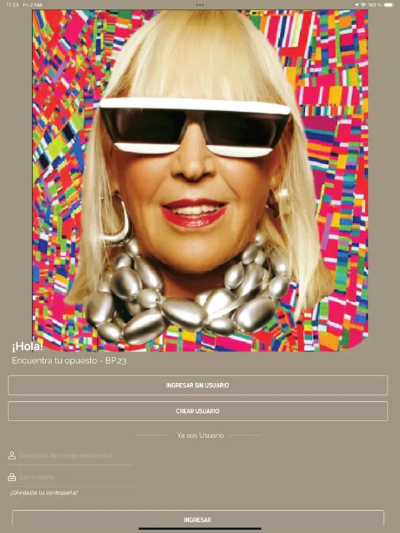 صور Marta Minujin iPad 