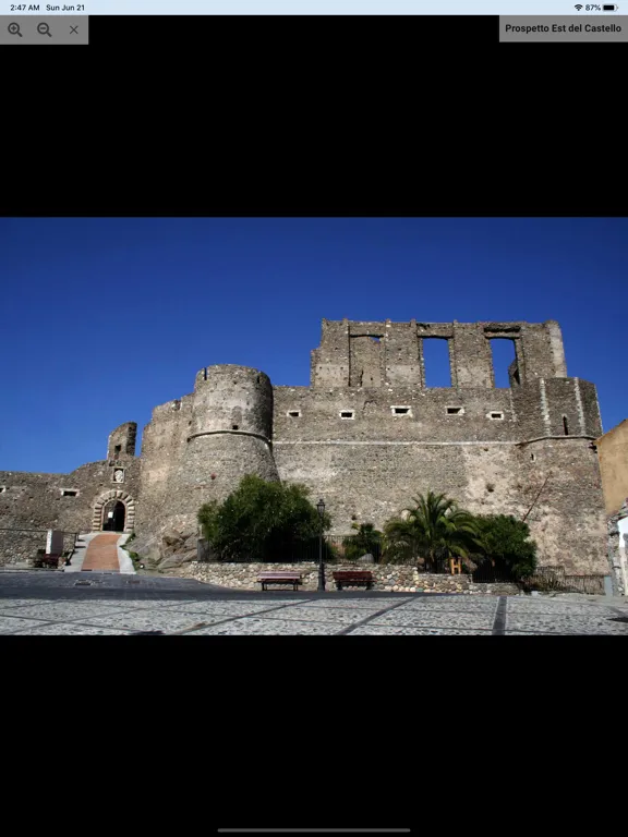 Squillace Borgo e Castello LIS iPad  Ekran Görüntüleri