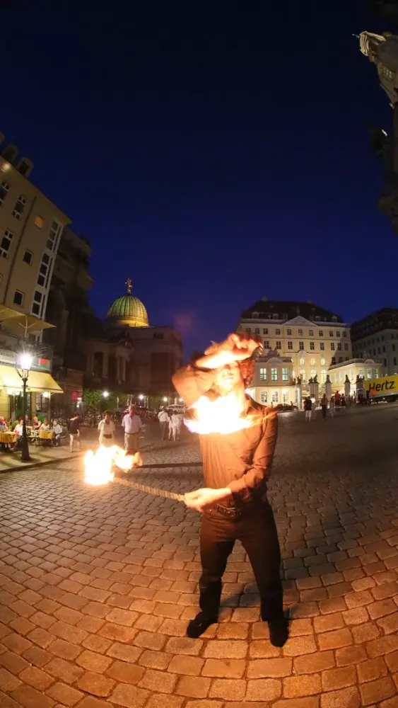 VR Fire Art Street Artists Virtual Reality 360应用截图