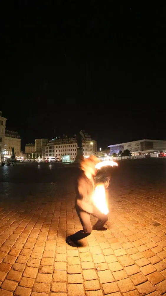 VR Fire Art Street Artists Virtual Reality 360应用截图