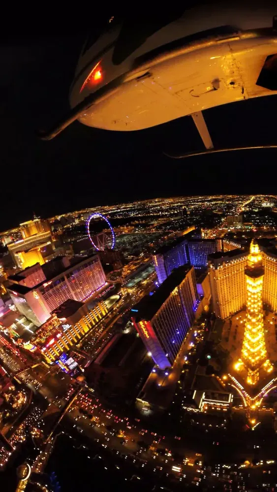 Capturas de tela do VR Las Vegas Strip Helicopter Virtual Reality 360