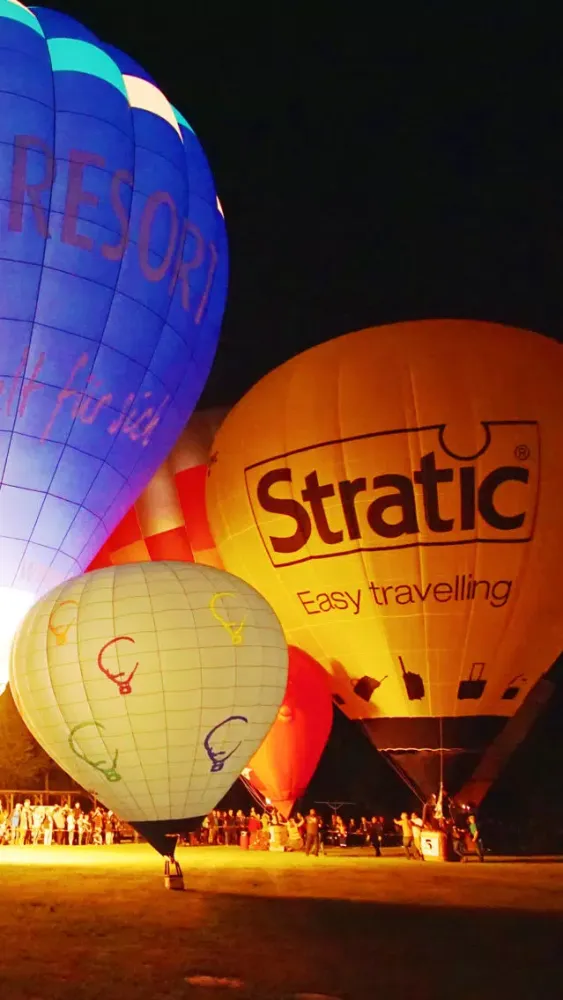 VR Ballooning and Night Glow Virtual Reality 360 Screenshots