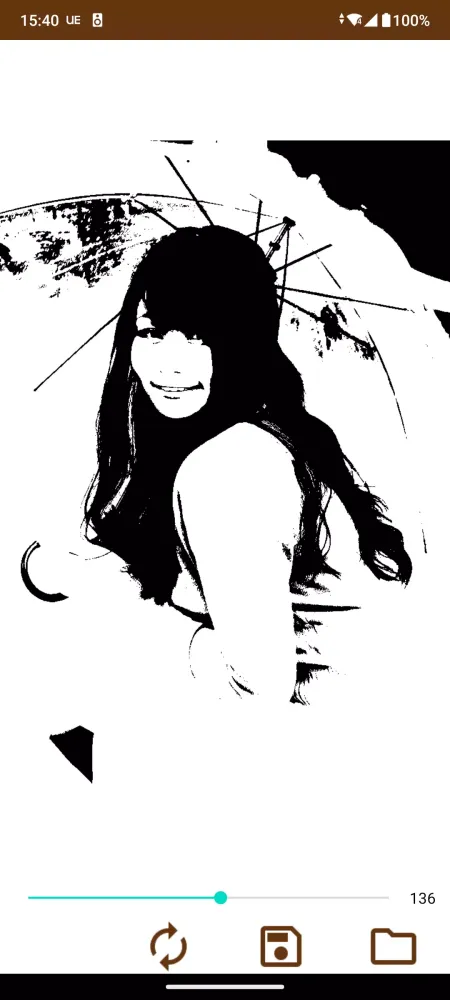 Black and White Photo Screenshots