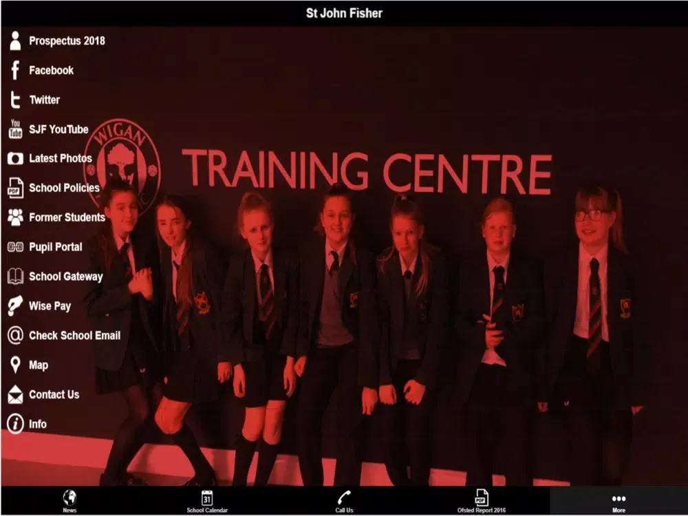 صور St John Fisher Wigan iPad 