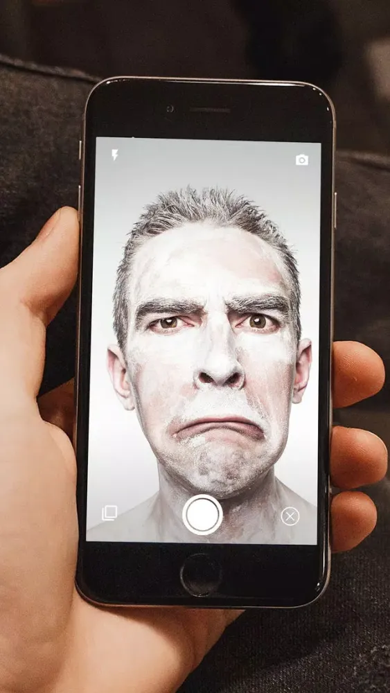 صور Emusions - music by your photo