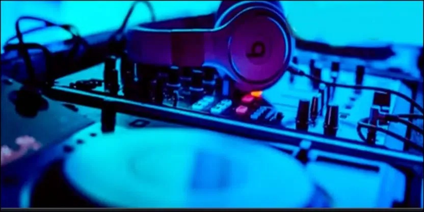 Capturas de tela do 8D MUSIC