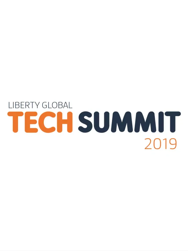 صور Liberty Global Tech Summit iPad 