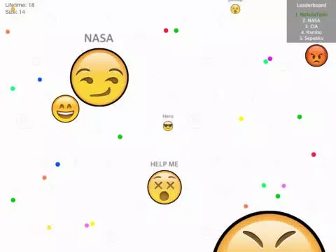 Capturas de pantalla de Emoji War: Eat 'Em All - Road to Survival in the Crazy Game with jump holes iPad 