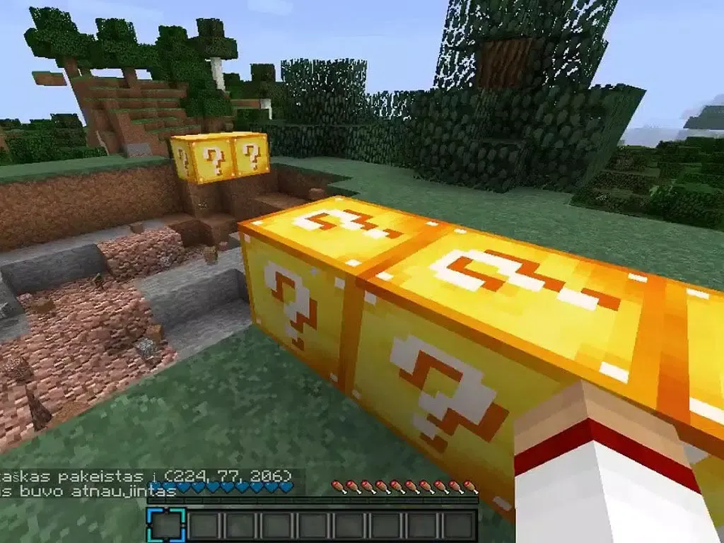 Screenshot di Lucky Block Mod for Minecraft with Multiplayer Servers, Maps, Seeds & Mods iPad 