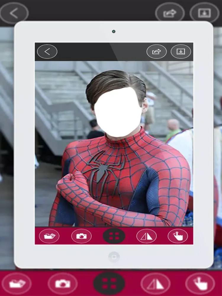 Screenshot di SuperHero Costplay Suit Maker- New Photo Montage With Own Photo Or Camera iPad 