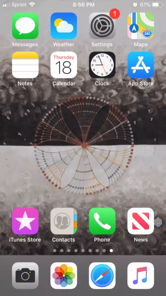 ภาพหน้าจอของ Iconic - add icons & wallpaper