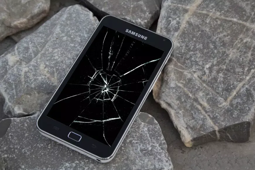Broken Screen Ekran Görüntüleri