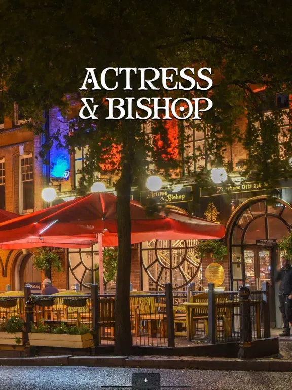 The Actress and Bishop iPad  Ekran Görüntüleri