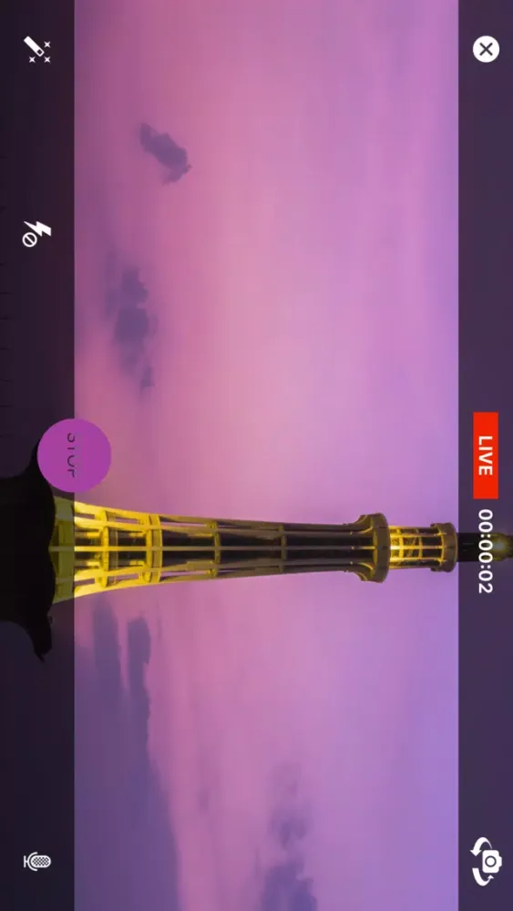 Simultaneous Broadcast Screenshots